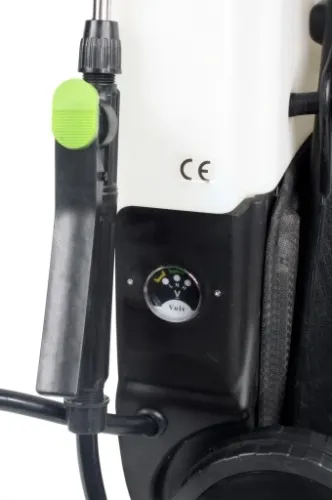 Plecakowy opryskiwacz akumulatorowy 16l + 4 dysze na Arena.pl