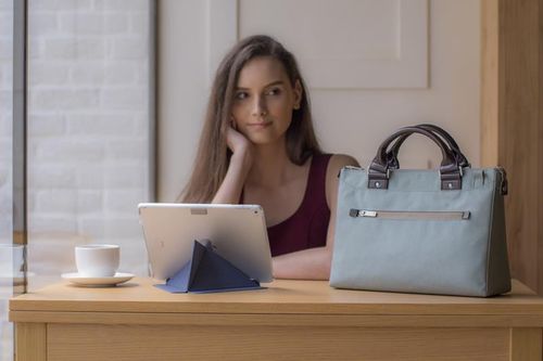 Moshi Urbana Mini - Torba iPad Pro 9.7 na Arena.pl