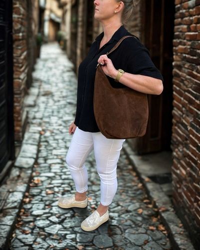 BRĄZOWA ZAMSZOWA TOREBKA WOREK CZEKOLADOWA TOREBKA ZAMSZ NATURALNY NA ZAMEK na Arena.pl