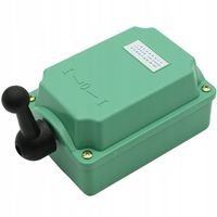 WŁĄCZNIK WYŁĄCZNIK ŁĄCZNIK KRZYWKOWY W OBUDOWIE LEWO PRAWO 3 FAZY 30A 380V