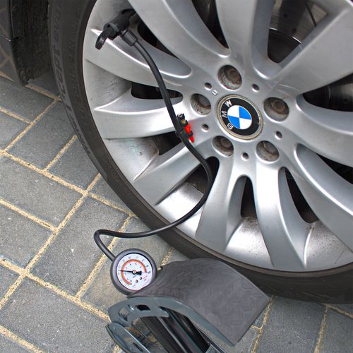 POMPKA NOŻNA SAMOCHODOWA ROWEROWA Z MANOMETREM na Arena.pl