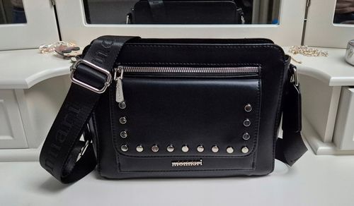 TOREBKA NA RAMIĘ LISTONOSZKA MONNARI PASEK LOGO na Arena.pl