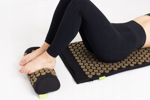 MATA ZDROWOTNA DO AKUPRESURY Z KOLCAMI + PODUSZKA na Arena.pl