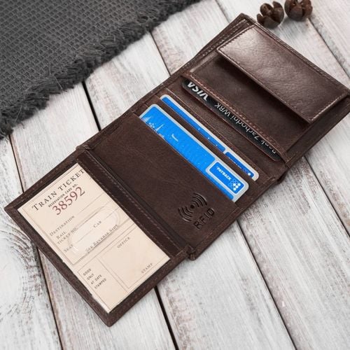 portfel męski skórzany brązowy klasyczny elegancki na Arena.pl