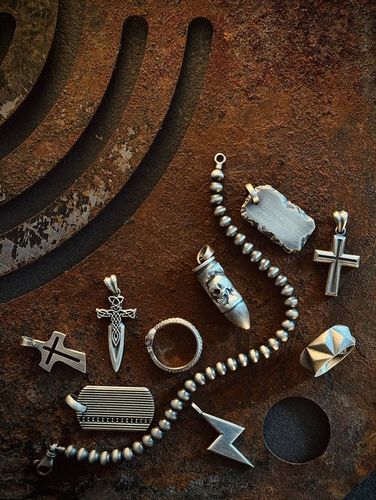 Srebrny wisiorek Znak zodiaku - WODNIK z hebanem na Arena.pl