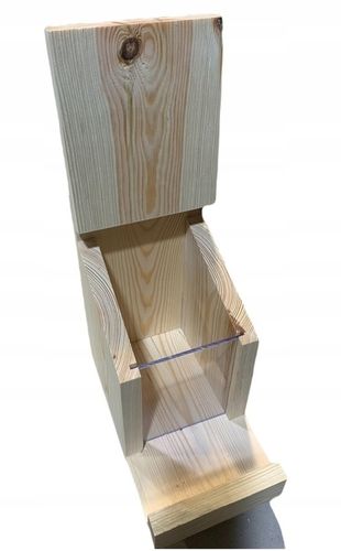 Karmnik dla wiewiórek drewniany - domek na Arena.pl