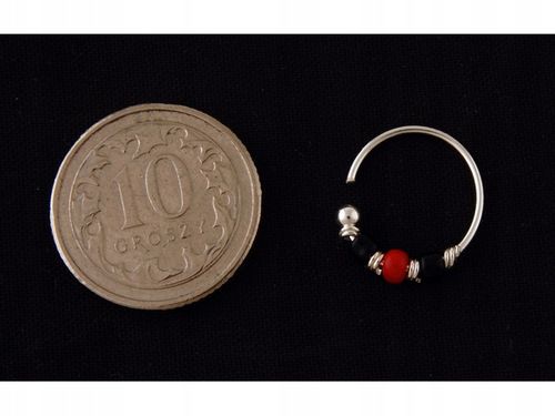 Kolczyk srebrny na chrząstkę małżowiny kn096 - 0,2g. na Arena.pl