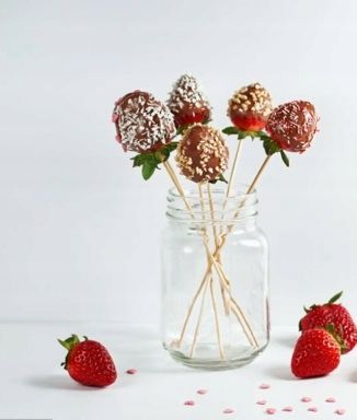 ZESTAW DO FONDUE FOUNDE ELEKTRYCZNY GARNEK DLA 8 OSÓB 1500W 3L 8 X WIDELEC na Arena.pl