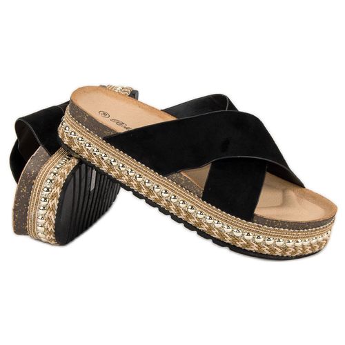 Klapki na platformie r.37 na Arena.pl