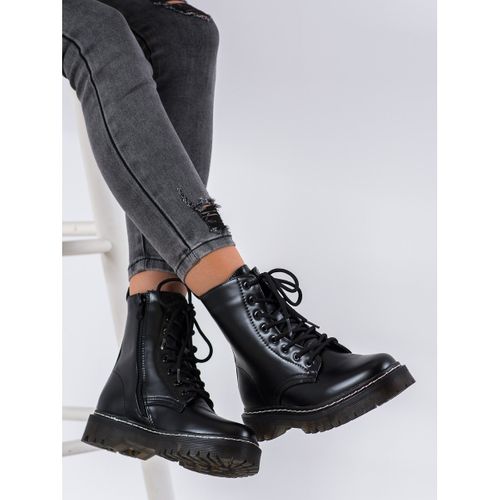 Czarne Glany r.41 na Arena.pl