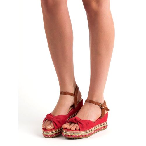 Czerwone Sandałki r.37 na Arena.pl