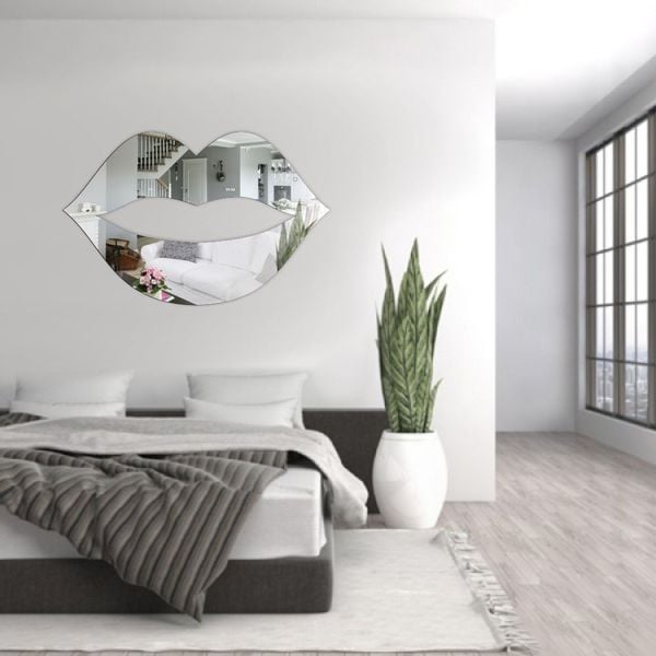 Dekoracyjne lustro akrylowe  Usta srebrne zdjęcie 3