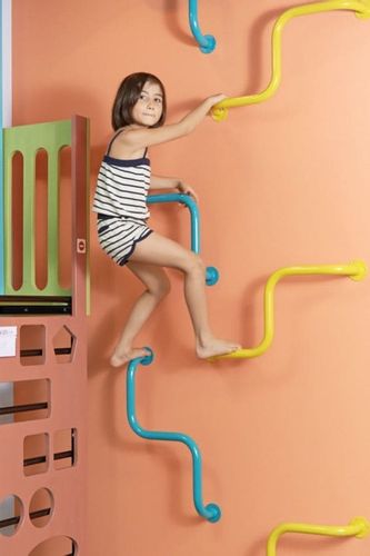 drążek gimnastyczny wygięty biały na Arena.pl