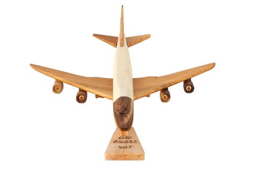 Duży model samolotu "Air Force One" na Arena.pl