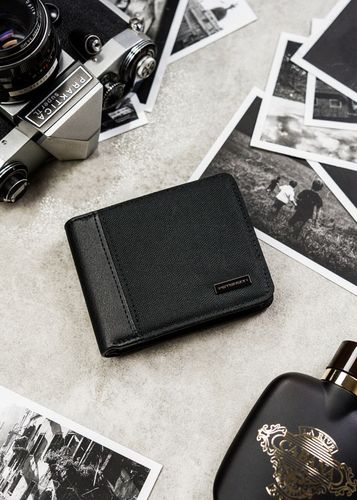 Portfel męski ze skóry eko Peterson z ochroną RFID STOP na gotówkę karty na Arena.pl