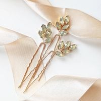 Zestaw ozdób do włosów wsuwki mleczne opalizujące złote szpilki na ŚLUB