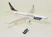 Model samolotu Boeing 737MAX8 LOT 1:200 SP-LVA