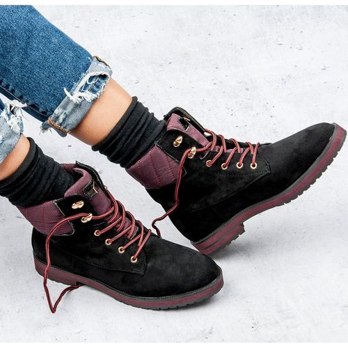 Czarne traperki r.36 na Arena.pl