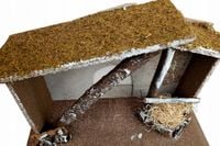 Śliczna Stajenka Szopka Bożonarodzeniowa- 40x20x28cm do fig. o wys. 11-15cm