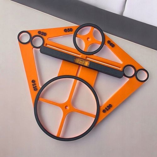 Szablon wzornik otworów płytek geberit z libellą poziomica toaleta na Arena.pl