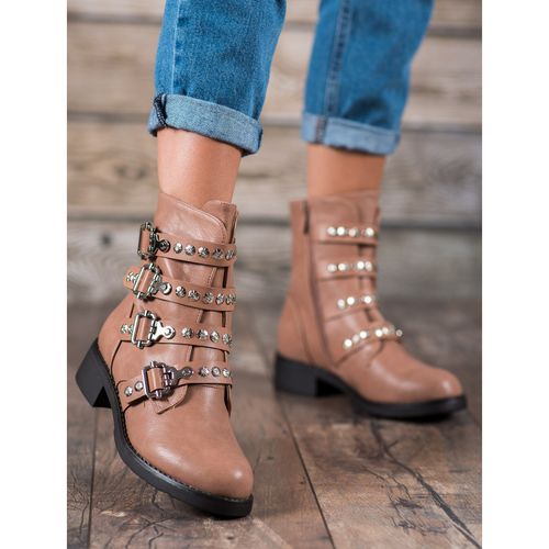 Pudrowe Workery r.41 na Arena.pl