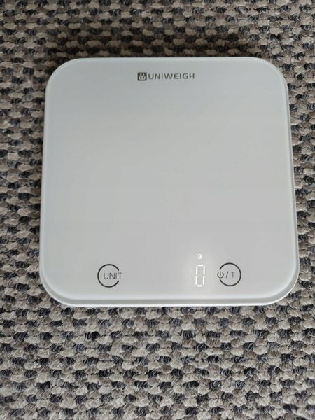 Waga kuchenna szklana UNIWEIGH UNI-EK012B 5KG PREMIUM LED zdjęcie 5