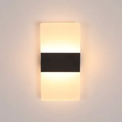 Kinkiet ścienny lampa LED wewnętrzna akryl na Arena.pl