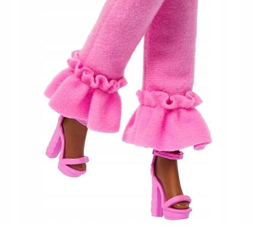 LALKA BARBIE DELUXE STYLE #4 w stroju w stylu Barbiecore na Arena.pl