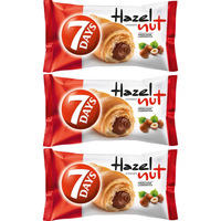 7 Days Croissant z nadzieniem z orzechów laskowych 60 g x 3 sztuki