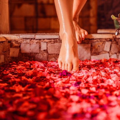 ŻEL POD PRYSZNIC O ZAPACHU PERFUM FAHRENHEIT MĘSKI Moller SPA PLUS 5L na Arena.pl