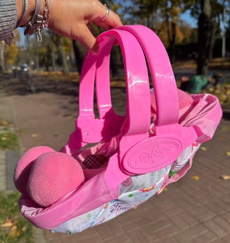 RÓŻOWE NOSIDEŁKO DLA LALEK 37 CM na Arena.pl