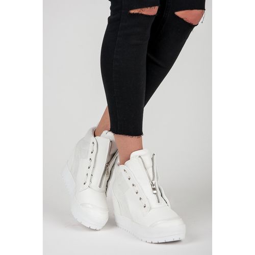 Sneakersy na platformie r.38 na Arena.pl