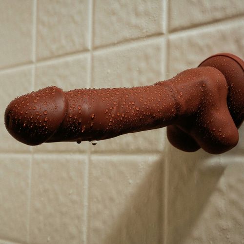 Realistyczne dildo Evolved TPE Ø 3,2 cm na Arena.pl