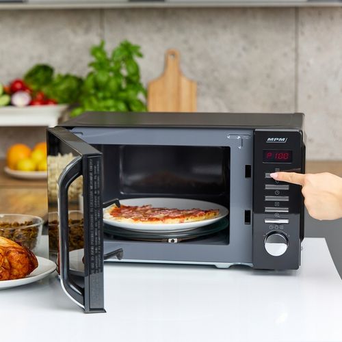 Kuchenka mikrofalowa 20l czarna MPM-20-KMT-05 na Arena.pl