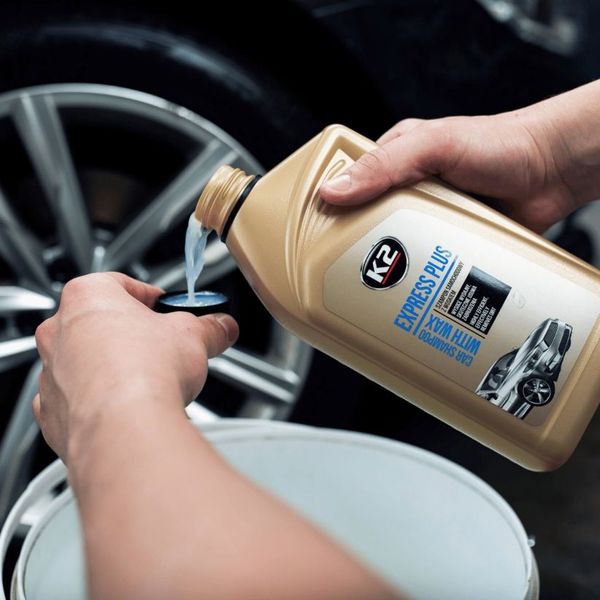K2 EXPRESS PLUS 1L Szampon samochodowy z woskiem Carnauba do mycia samochodu zdjęcie 4