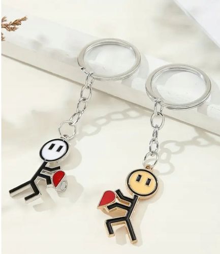 Breloczki Komplet dla Par dla Zakochanych Dwa Ludziki z Sercem Magnetyczne na Arena.pl