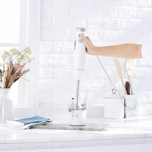 BIAŁY BLENDER RĘCZNY Z PRZEZROCZYSTĄ MIARKĄ RÓŻNE TRYBY PRĘDKOŚCI 600 W na Arena.pl