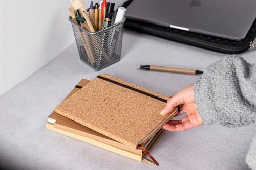 Notatnik A5 z korka na Arena.pl