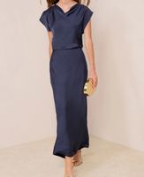 Friends Like These Sukienka midi z satyny R50