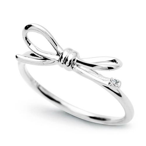 pierścionek - kokardka z białego złota z diamencikiem na Arena.pl