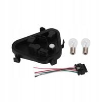 OE BMW UCHWYT ŻARÓWKI LAMPY TYŁ BOCZNY PRAWY BMW F30 F80 M3 63217313044