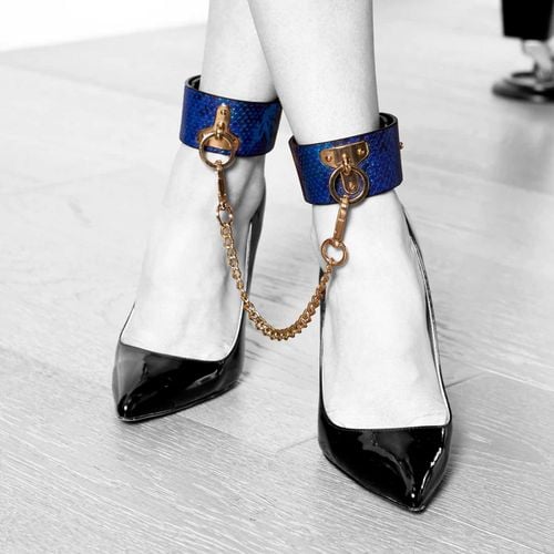 florence collection - leg cuffs - blue na Arena.pl