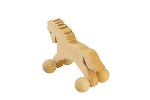Figurka konika na kulkach na Arena.pl