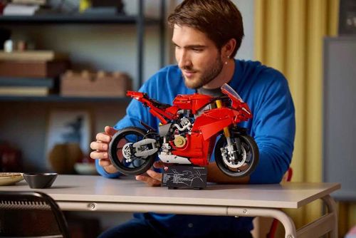 42202 - LEGO Technic - Motocykl Ducati Panigale V4 S na Arena.pl