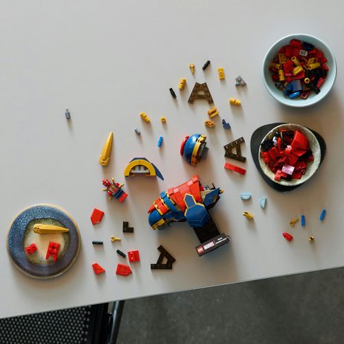 LEGO Popiersie Iron Spider-Mana 76326 na Arena.pl