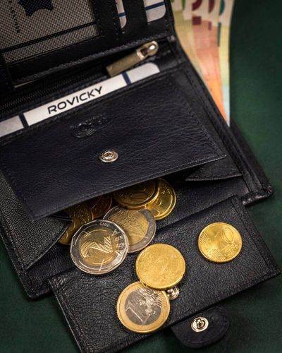 klasyczny, skórzany portfel męski na zatrzask - rovicky na Arena.pl