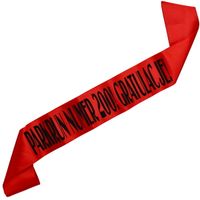 Parkrun numer 200! Gratulacje! - czerwona szarfa z czarnym nadrukiem