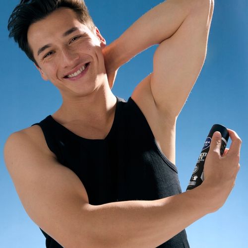 NIVEA MEN Black White Antyperspirant w sprayu męski pod pachy 72H 200ml x 6 na Arena.pl