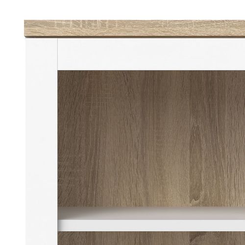 Biała gablota witryna Roomers na Arena.pl