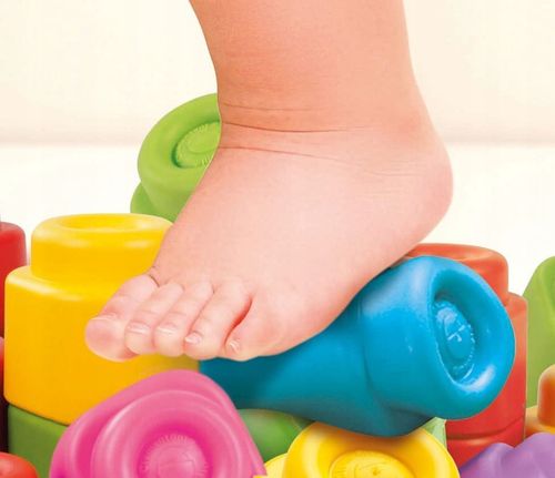 CLEMMY KOSZYK SENSORYCZNY z miękkimi klockami Clementoni na Arena.pl